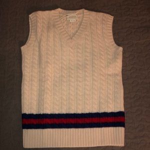 Authentic Gucci Sweater Vest ( Big Boy Size 8)